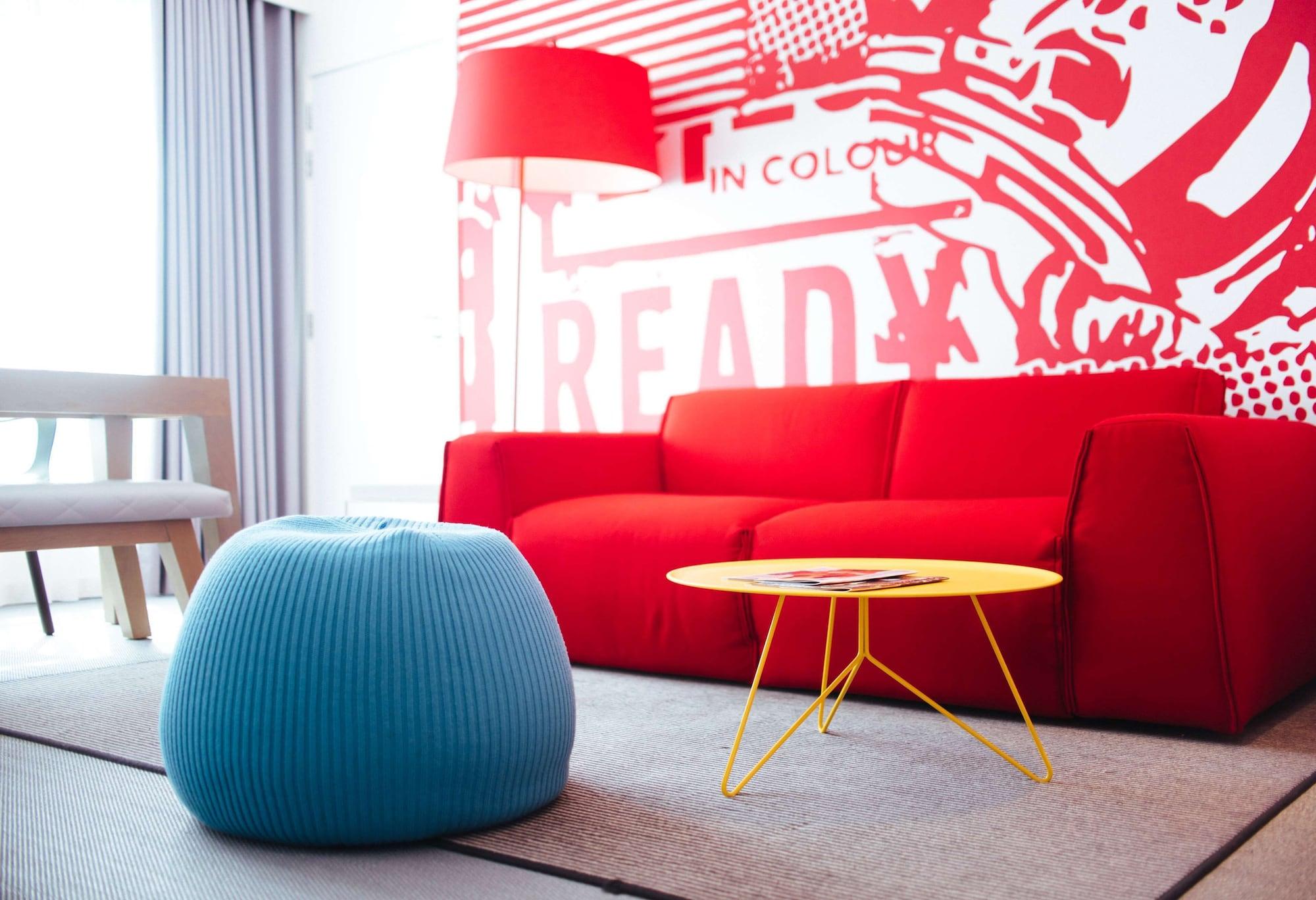 Radisson Red Brussels Hotel Ixelles Ngoại thất bức ảnh