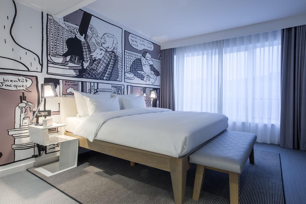 Radisson Red Brussels Hotel Ixelles Ngoại thất bức ảnh