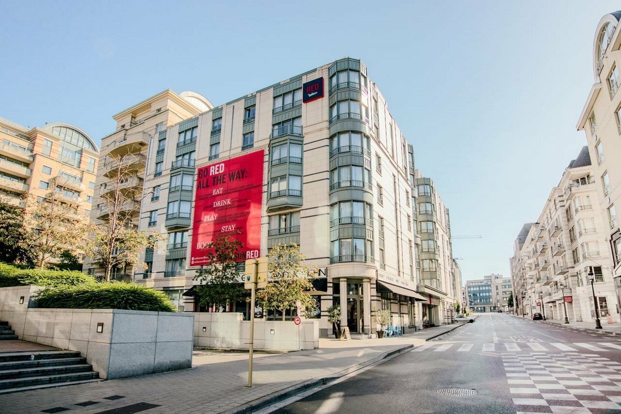 Radisson Red Brussels Hotel Ixelles Ngoại thất bức ảnh
